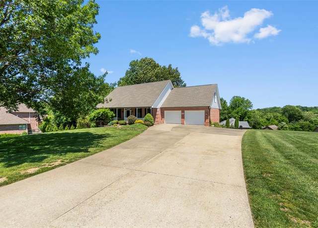 Property at 1014 Trailridge Dr, Jackson, MO 63755, 6 beds, 4 baths