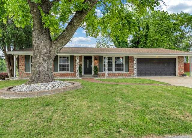 Property at 3400 Greiner Dr, St Charles, MO 63301, 4 beds, 3 baths