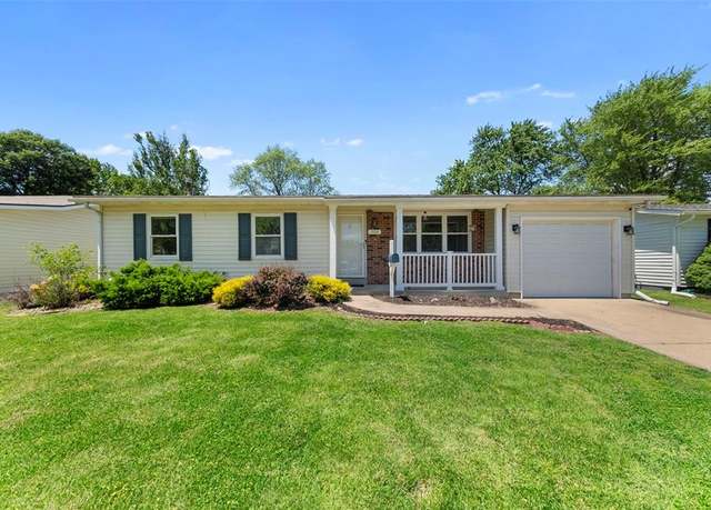 Property at 2535 S Park Ln, Florissant, MO 63031, 3 beds, 2 baths