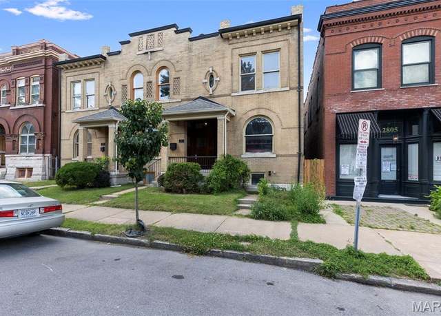 Property at 2811 Shenandoah Ave, St Louis, MO 63104, 2 beds, 2 baths