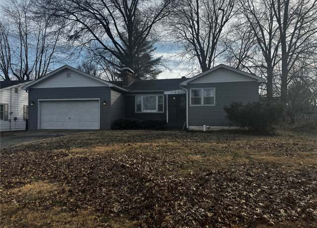 Property at 106 W Weston St, Troy, IL 62294, 3 beds, 2 baths