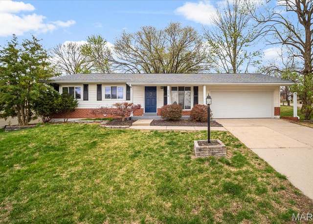 Property at 4501 Conleth Dr, St Louis, MO 63129, 3 beds, 2 baths