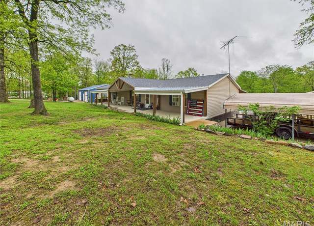 Property at 176 Hoot Owl Holw, Wappapello, MO 63966, 5 beds, 2 baths