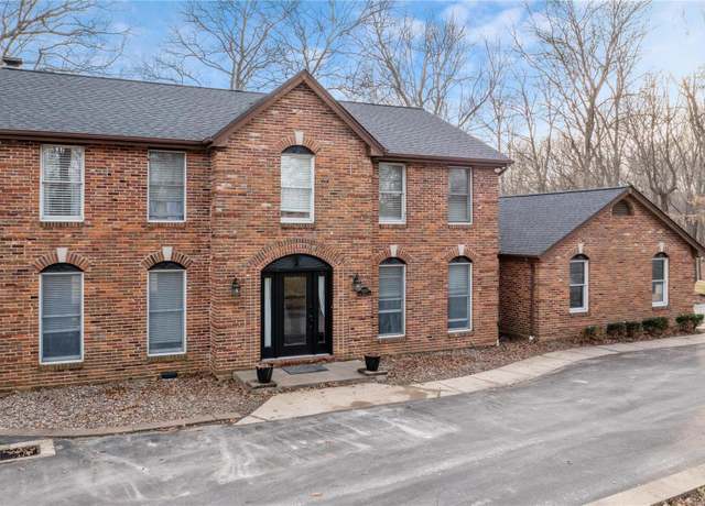 Property at 19250 River Ridge Ln, Wildwood, MO 63005, 5 beds, 3.5 baths