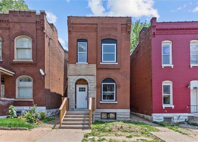 Property at 3614 Iowa Ave, St Louis, MO 63118, 4 beds, 2.5 baths