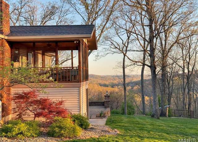 Property at 16483 Hilltop Rd, Marthasville, MO 63357, 4 beds, 2.5 baths