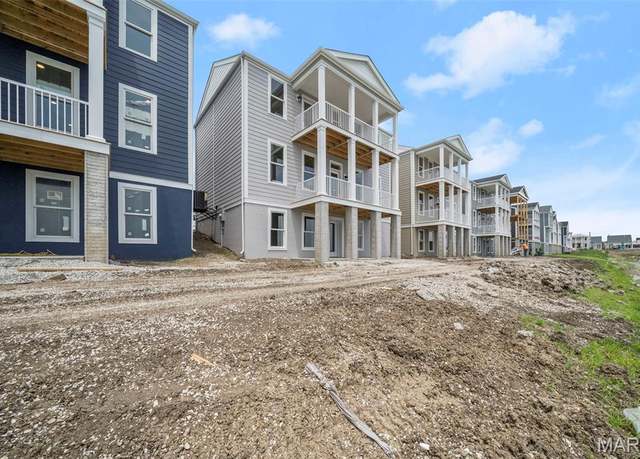 Property at 3063 Pirogue St, St Charles, MO 63301, 4 beds, 2.5 baths