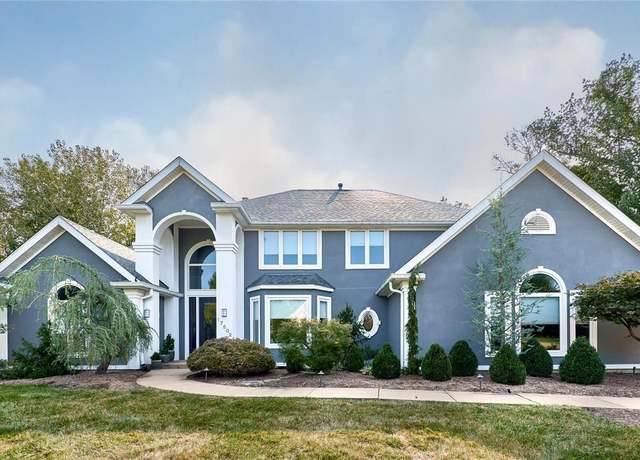 Property at 17502 Galmiche Ct, Chesterfield, MO 63005, 5 beds, 3.5 baths
