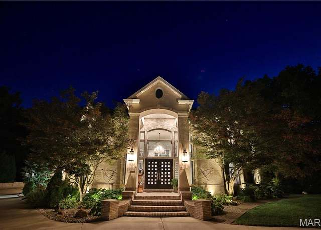 Property at 3030 Sunset Hills Blvd, Edwardsville, IL 62025, 5 beds, 7 baths