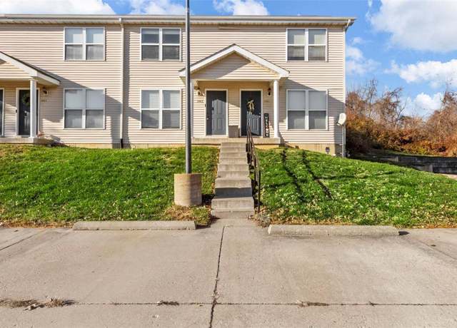 Property at 1443 Alberta Dr, St Charles, MO 63303, 2 beds, 1.5 baths