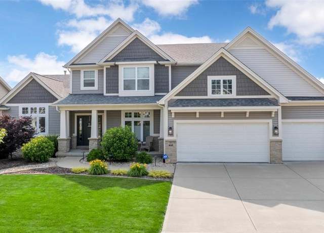 Property at 412 Filipp Ln, Lake St Louis, MO 63367, 5 beds, 4.5 baths