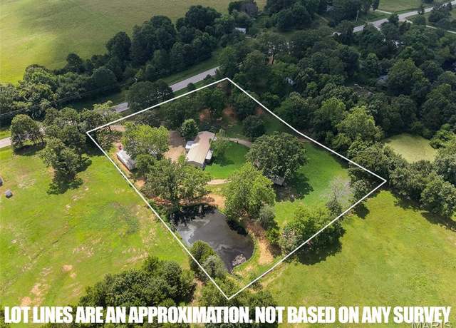 Property at 12433 State Route 101, Caulfield, MO 65626, 5 beds, 3 baths