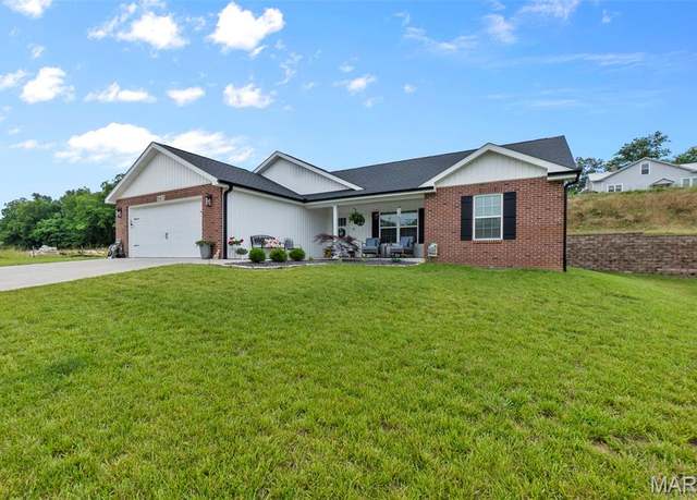 Property at 967 Rifle Dr, Cape Girardeau, MO 63701, 3 beds, 2 baths