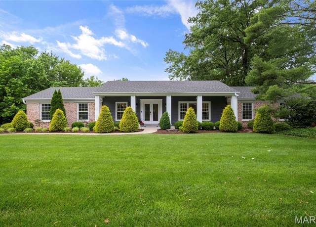 Property at 447 Marford Dr, Creve Coeur, MO 63141, 4 beds, 3.5 baths