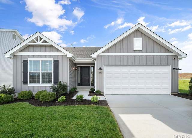 Property at 408 Honor Hill Dr, Foristell, MO 63348, 3 beds, 2 baths