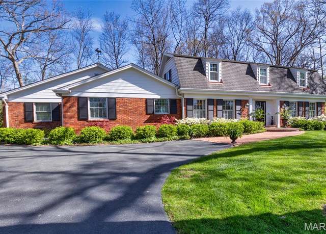 Property at 31 Portland Dr, Frontenac, MO 63131, 4 beds, 3 baths