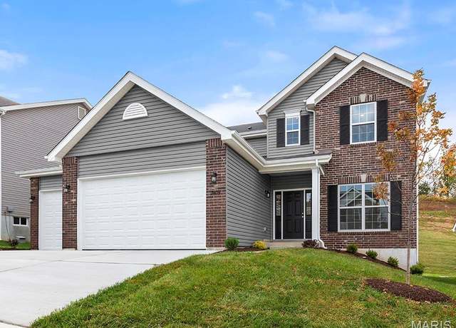 Property at 1170 Bloomfield Dr, Eureka, MO 63025, 4 beds, 2.5 baths