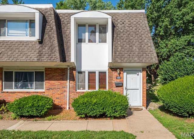 Property at 1001 Lafayette Ct, Collinsville, IL 62234, 2 beds, 1.5 baths