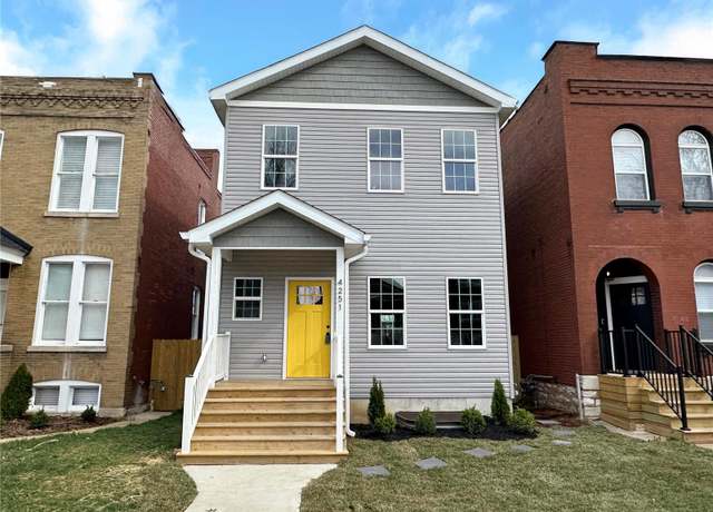Property at 4251 Humphrey St, St Louis, MO 63116, 4 beds, 3.5 baths