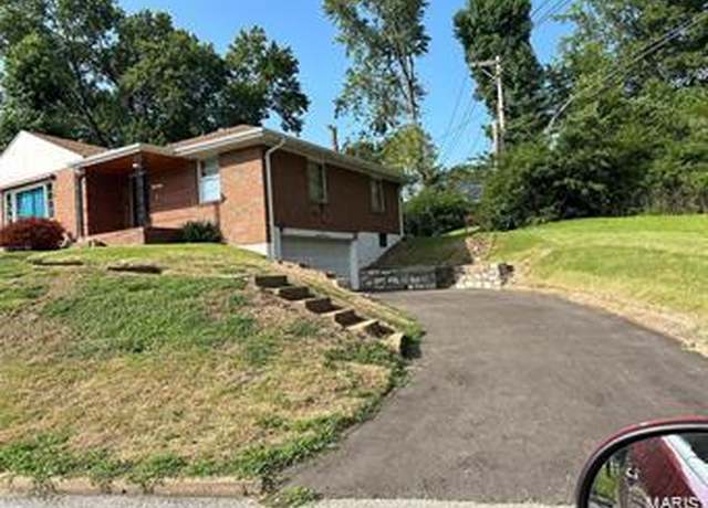 Property at 7143 Roland Blvd, Northwoods, MO 63121, 4 beds, 2.5 baths