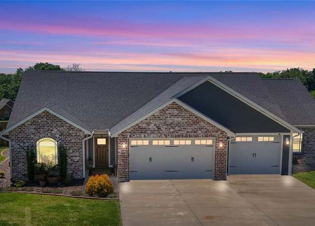 Property at 392 Pinecrest, Jackson, MO 63755, 3 beds, 2 baths