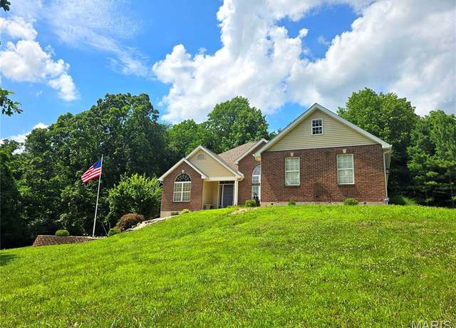 Property at 219 Sandstone Ct, Festus, MO 63028, 4 beds, 3 baths