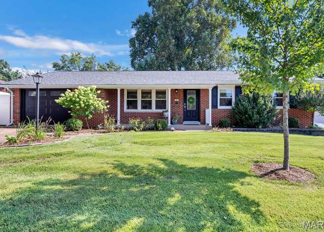 Property at 21 Flora Dr, Festus, MO 63028, 3 beds, 2 baths