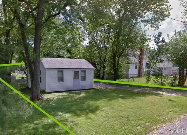 Property at 1336 2nd St, Cottage Hills, IL 62018, 3 beds, 1 bath