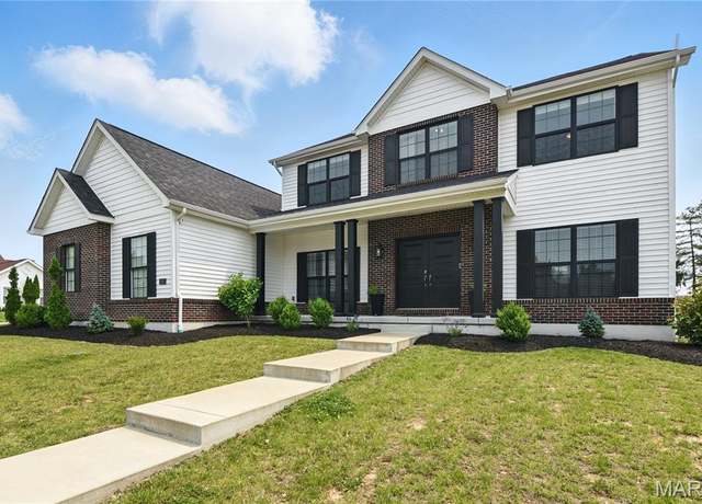 Property at 2202 Dartmouth Gate Cir, Wildwood, MO 63011, 4 beds, 2.5 baths