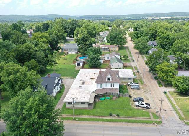 Property at 700 South Main St, Fredericktown, MO 63645, 23 beds, 5.5 baths