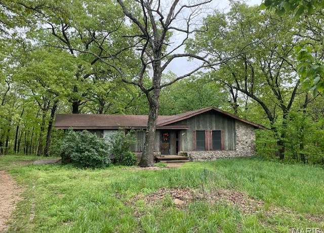 Property at 16580 State Route AA, Newburg, MO 65550, 4 beds, 2.5 baths