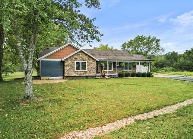 Property at 8495 M- Hwy N, Mountain Grove, MO 65711, 5 beds, 3 baths