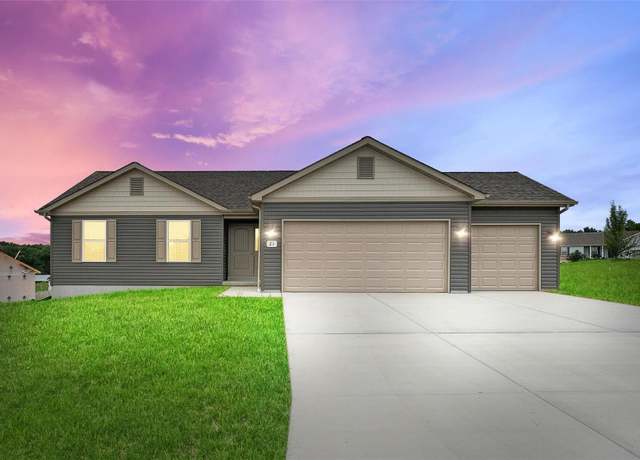 Property at 911 Gimli Ln, Wright City, MO 63390, 3 beds, 2 baths