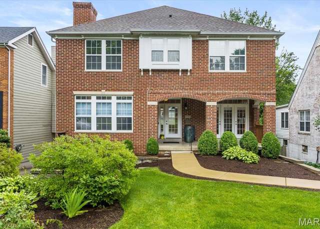 Property at 520 East Dr, St Louis, MO 63130, 5 beds, 4.5 baths
