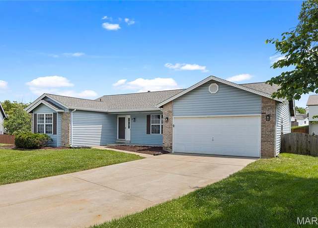 Property at 68 Prince William Ct, St Charles, MO 63304, 3 beds, 2 baths