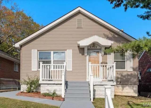Property at 3775 Upton St, St Louis, MO 63116, 2 beds, 1 bath