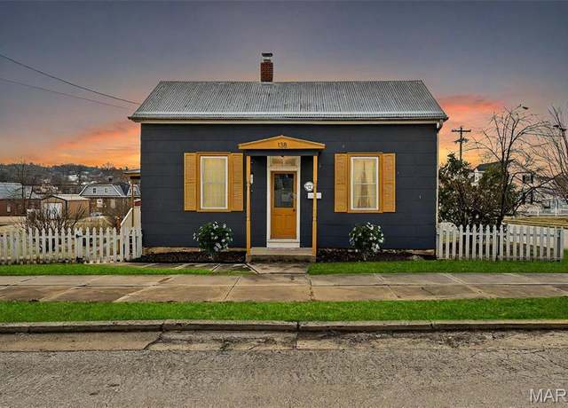 Property at 138 W 5th St, Hermann, MO 65041, 2 beds, 2 baths