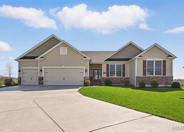 Property at 206 Kennicott Dr, Cottleville, MO 63304, 5 beds, 3.5 baths