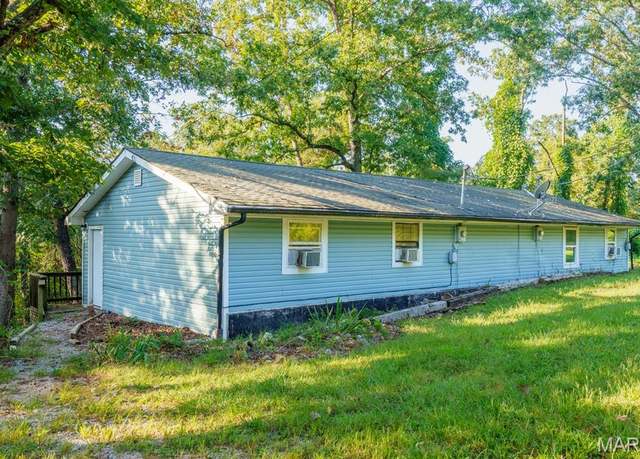 Property at 15120 Hackney Dr, St Robert, MO 65584, 4 beds, 2 baths