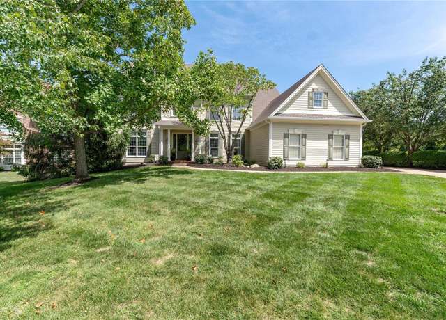 Property at 17503 Country Lake Estates Ct, Chesterfield, MO 63005, 5 beds, 4.5 baths