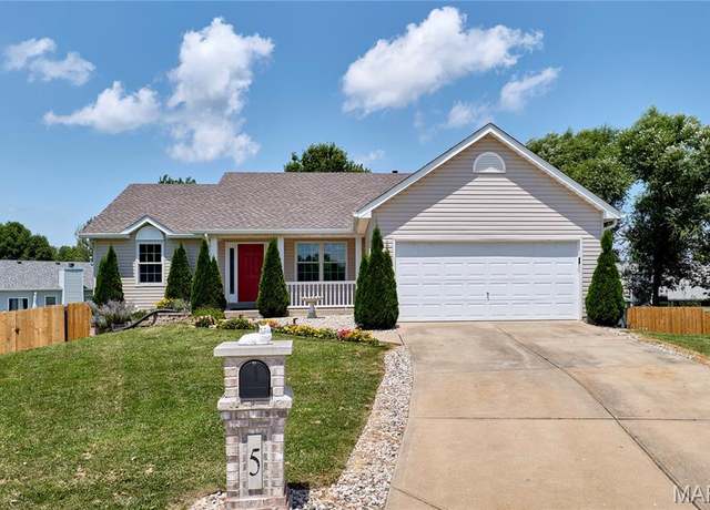 Property at 5 Sapphire Ct, O'fallon, MO 63366, 3 beds, 2 baths