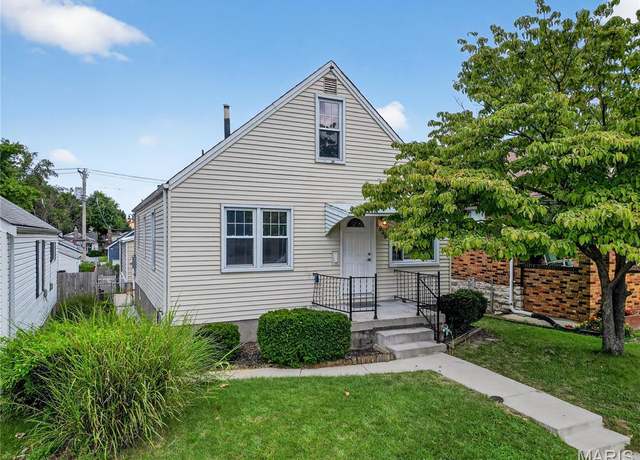 Property at 6935 Lansdowne, St Louis, MO 63109, 4 beds, 1 bath