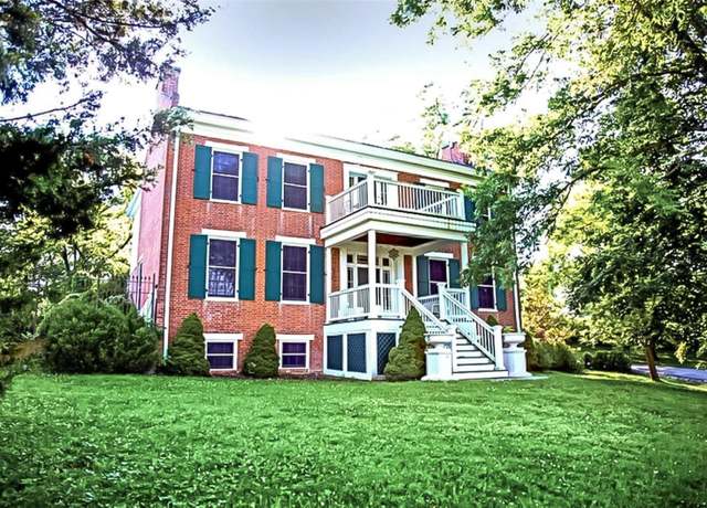 Property at 813 S 4th St, Clarksville, MO 63336, 7 beds, 7.5 baths