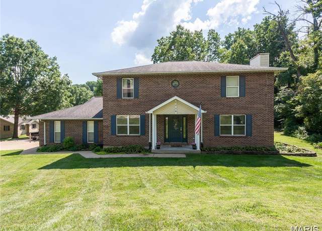 Property at 1738 Cedargate Way, Imperial, MO 63052, 3 beds, 3.5 baths