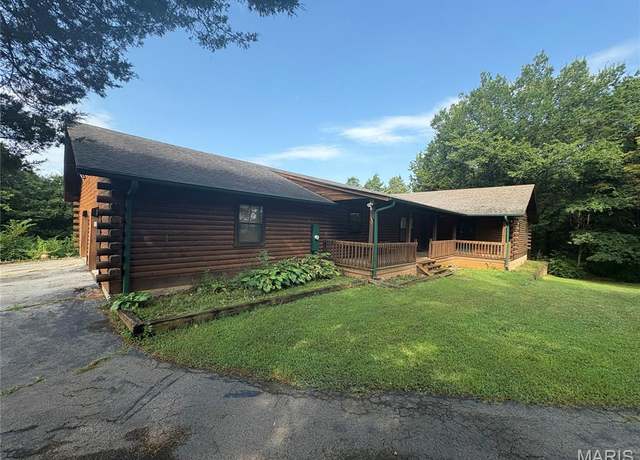 Property at 4750 Log House Rd, Villa Ridge, MO 63090, 4 beds, 2 baths