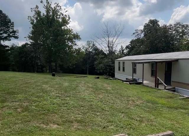 Property at 5904 Kneff Rd, Imperial, MO 63052, 3 beds, 2 baths
