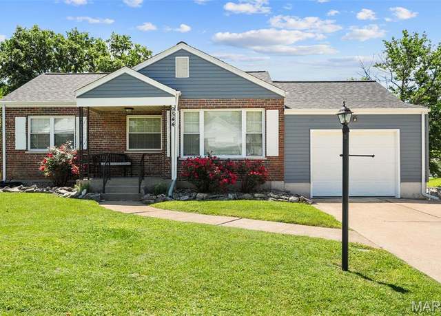 Property at 9544 Arban Dr, Crestwood, MO 63126, 2 beds, 2 baths