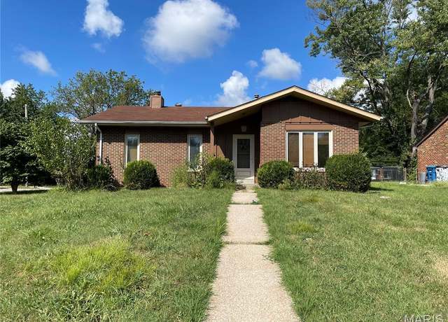 Property at 9803 Balboa Dr, Unincorporated, MO 63136, 3 beds, 2 baths
