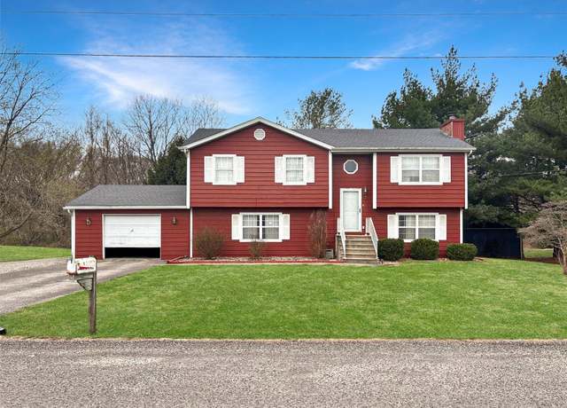 Property at 219 Oliver St, Caseyville, IL 62232, 3 beds, 2 baths