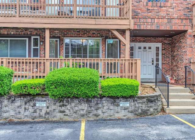 Property at 4298 Chateau De Ville Dr Unit A, St Louis, MO 63129, 2 beds, 1.5 baths